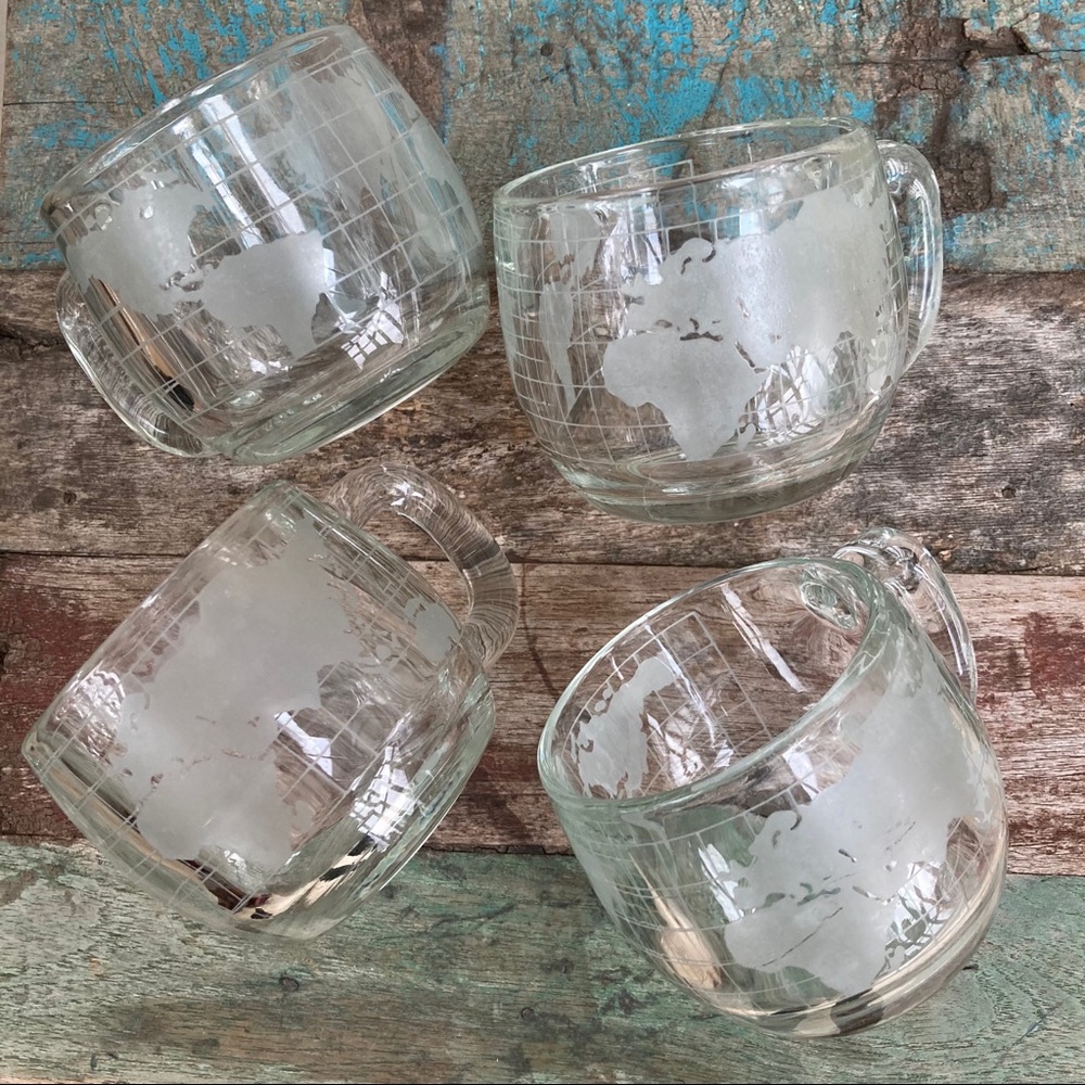 Nestle Globe Mugs (4)